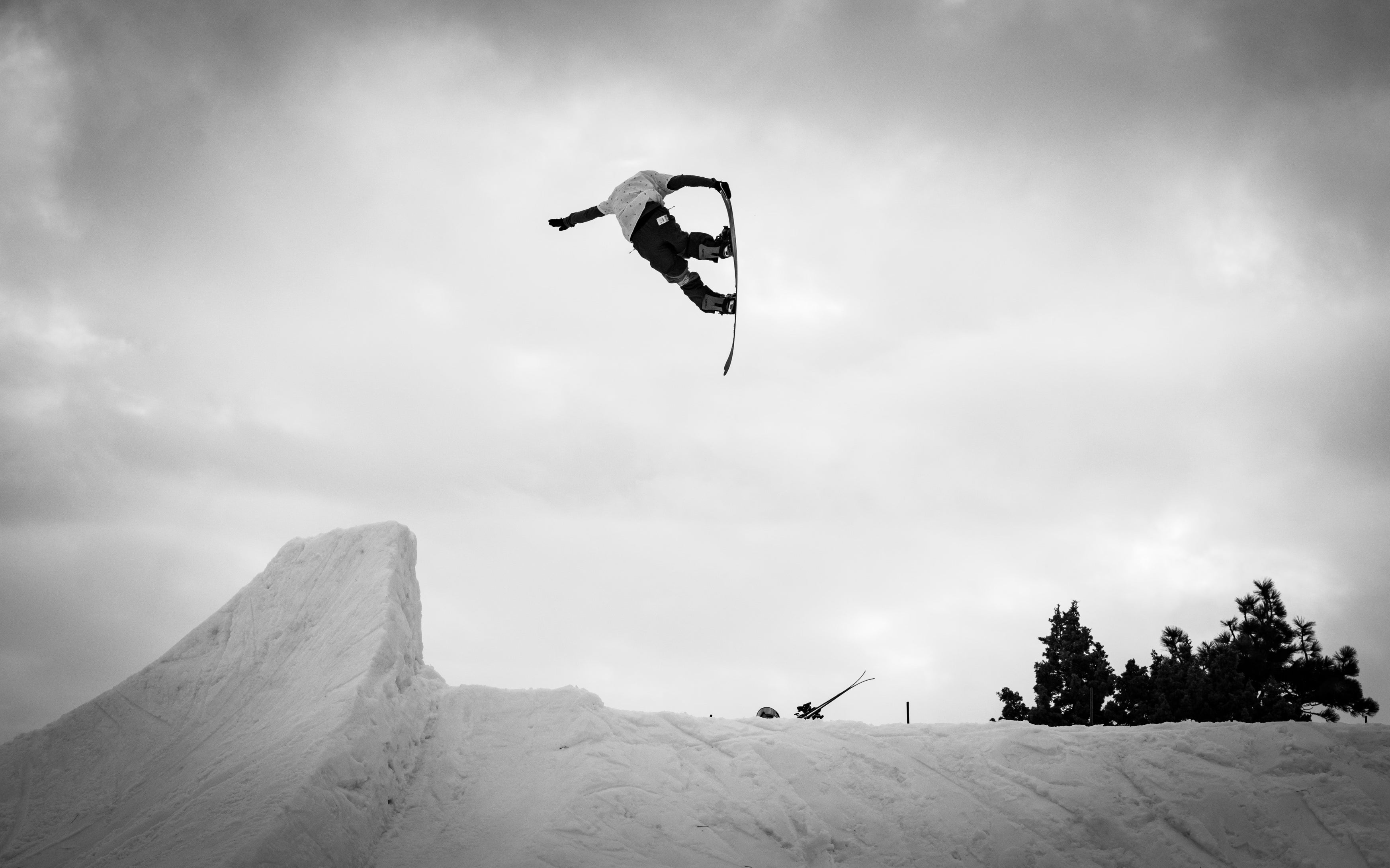 Team Bio: Sawyer Mahoney – Telos Snowboards